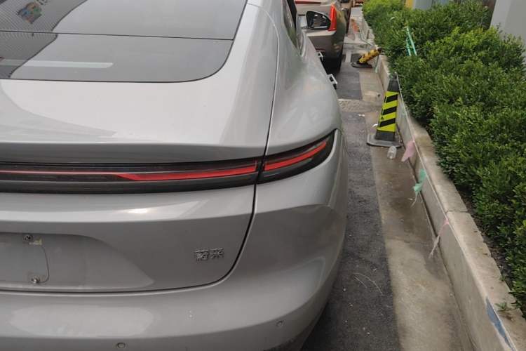 Used Nio ET5 2025 75 kWh
