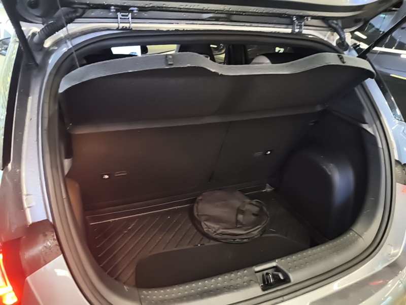 Used BYD Dolphin 2023 420 km Fashion Edition — 18