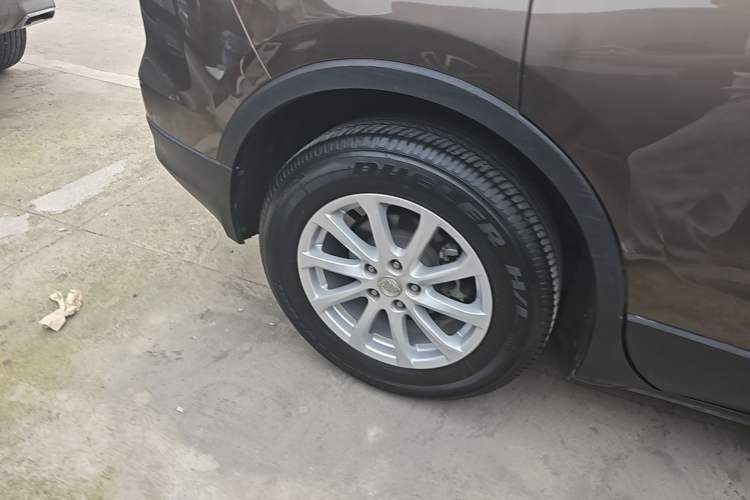 Used Buick Envision 2017 20T Two-Wheel Drive Leading Version