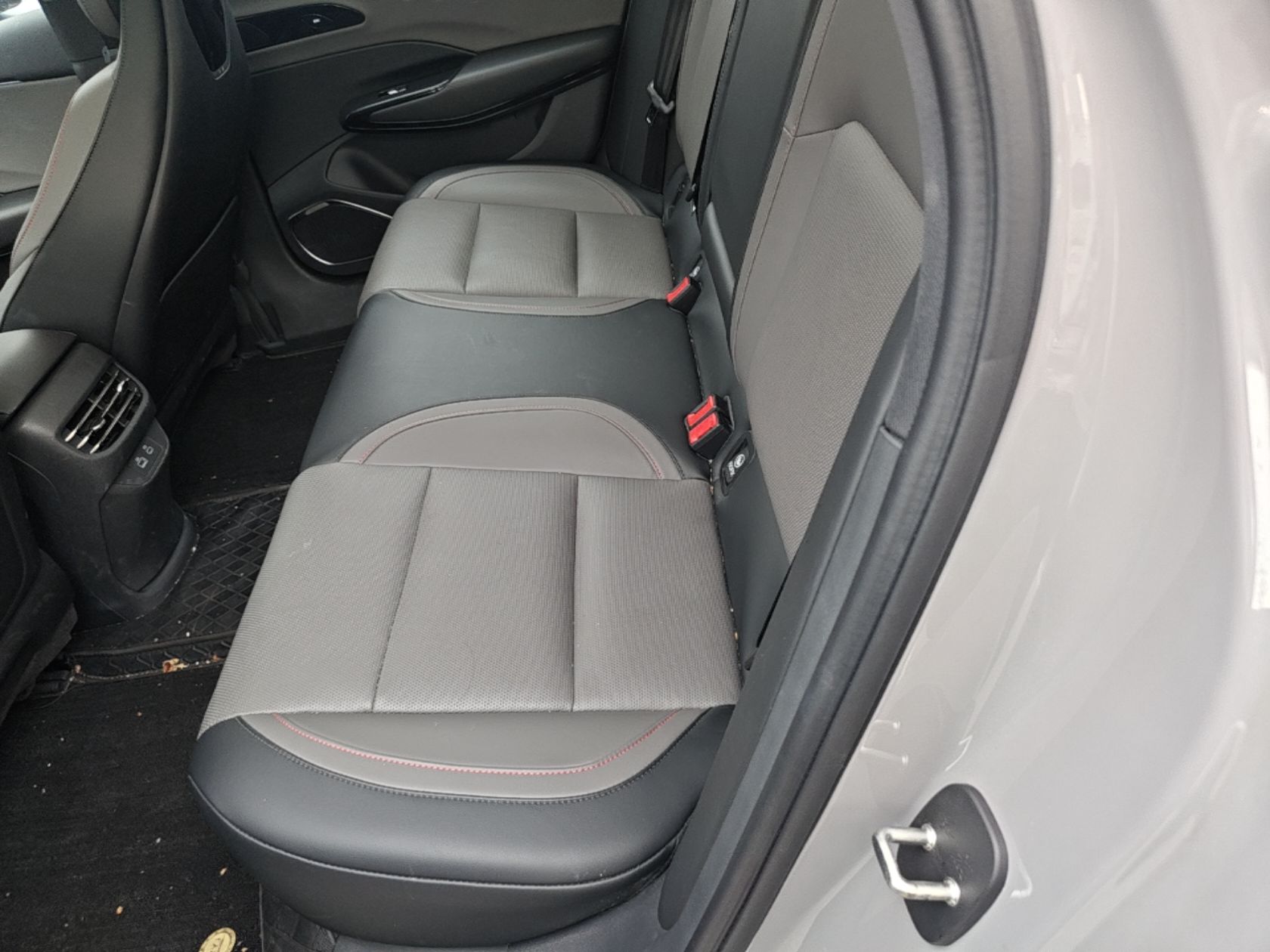 Hongqi EH7 2025 640 All-Wheel Drive Smart Selection Edition — снимка 20