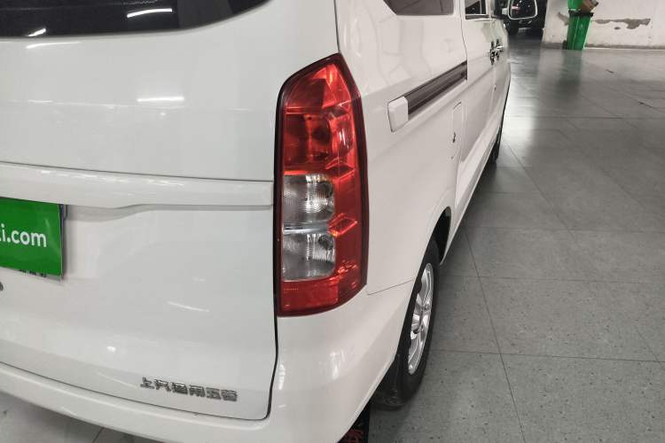 Used Wuling Hongguang V 2021 1.5L Refreshed Enjoyment Edition LAR
