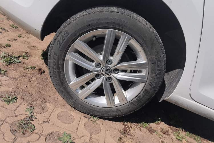 Used Volkswagen Santana 2015 Haval H6 1.6L Automatic Comfort Model