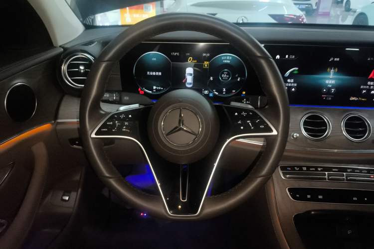 Used Mercedes-Benz E-Class 2023 Updated E 300 L Fashion Edition
