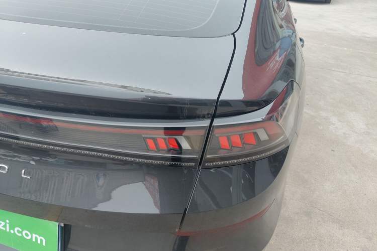 Used Volkswagen Lamando 2024 Lavida L 280TSI DSG Cool & Spicy Edition Exterior 3