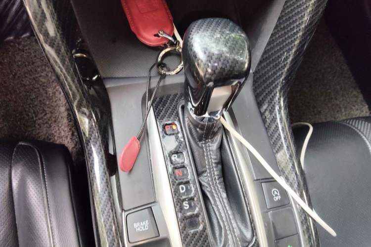 Used Honda Civic 2019 220TURBO CVT Power Edition China VI Emission Standard Gear Lever