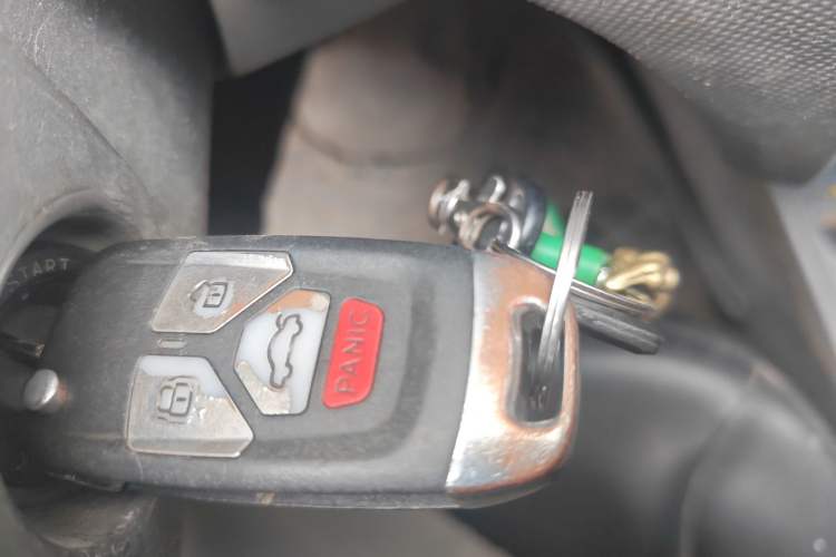 Used Chevrolet Sail 2013 Sedan 1.2L Manual Fashion Edition