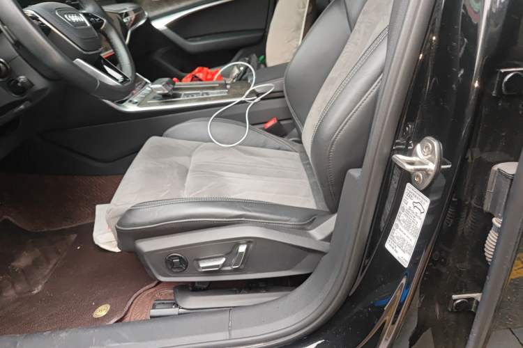 Used Audi A6L 2023 Revised 45 TFSI Prestige Dynamic Edition
