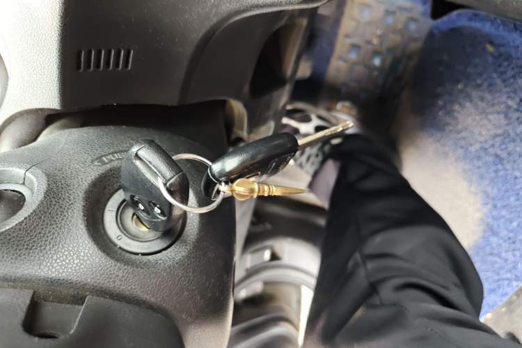 Used Honda Fit 2011 1.3L manual Comfort version
