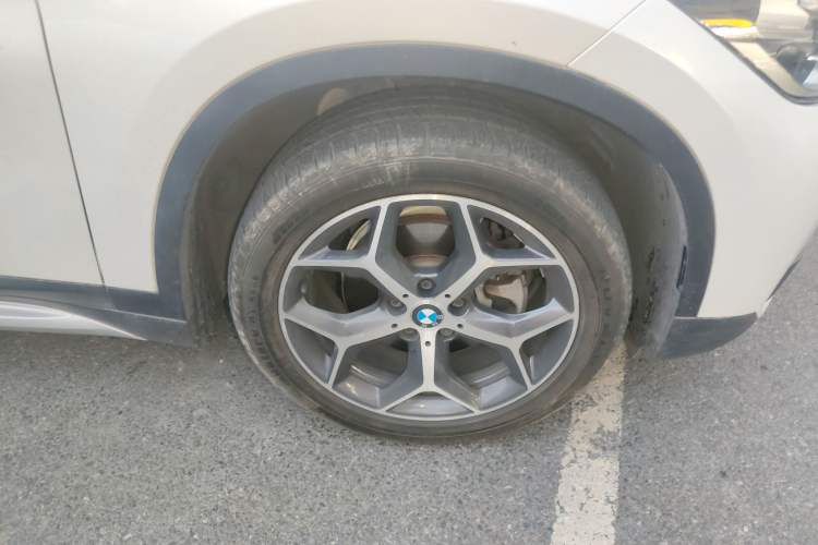 Used BMW X1 2018 sDrive18Li Luxury Model Right Front Wheel Hub