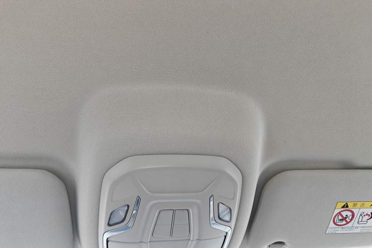 Used Skyworth EV6 2022 410 Travel Edition