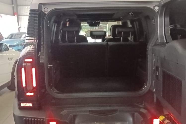 Used JETOUR Traveler 2023 2.0T All-Wheel Drive CrossPRO+
