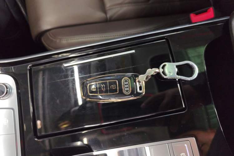 Used Audi A8 2019 A8L 50 TFSI quattro Comfort Model