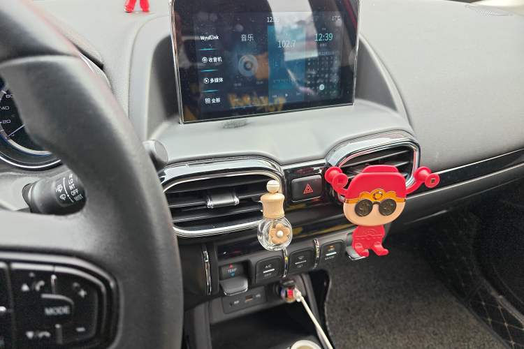 Used Dongfeng Aeolus AX4 2017 1.6L Manual Chao Yue Model
