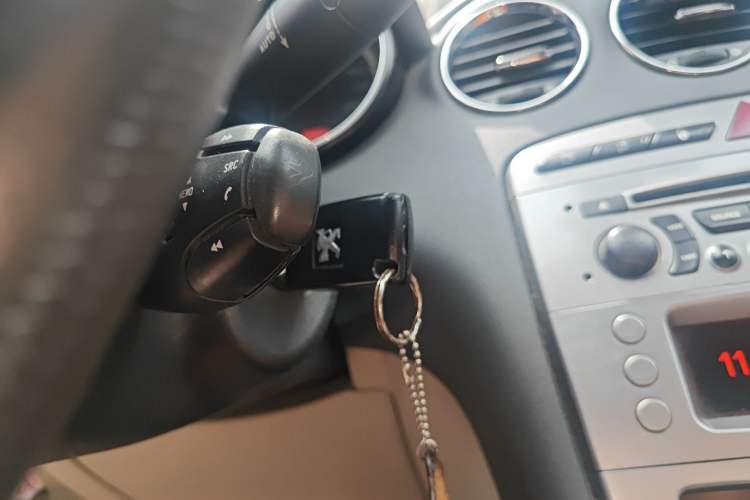 Used Peugeot 408 2011 2.0L Automatic Luxury Edition