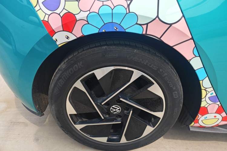 Used Volkswagen ID.3 2021 Pro Smart Edition Right Rear Wheel Hub