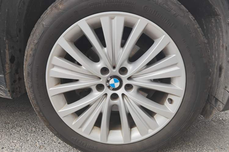 Used BMW X5 2017 xDrive28i
