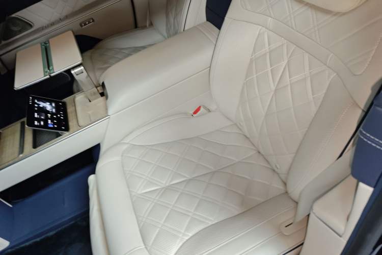 Used Nio ET9 2025 100kWh Signature Edition
