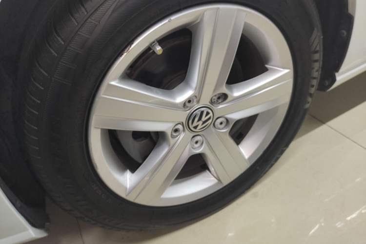 Used Volkswagen Golf 2019 1.6L Automatic Fashion Model China V Standard