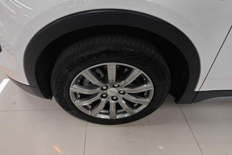 Used Cadillac XT4 2021 28T Two-Wheel Drive Luxury Version
