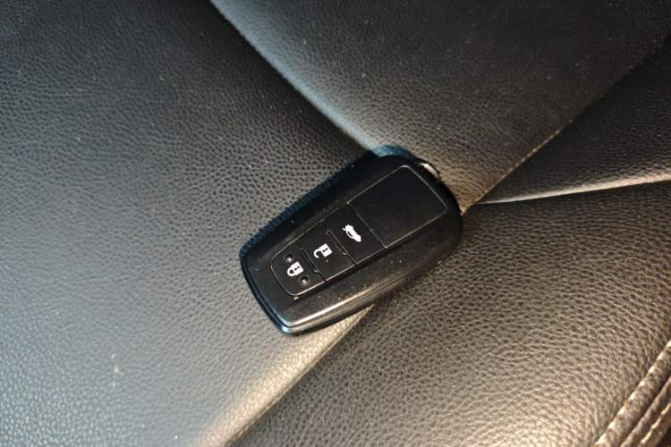 Used Toyota Levin 2019 185T CVT Luxury Edition China VI Standard
