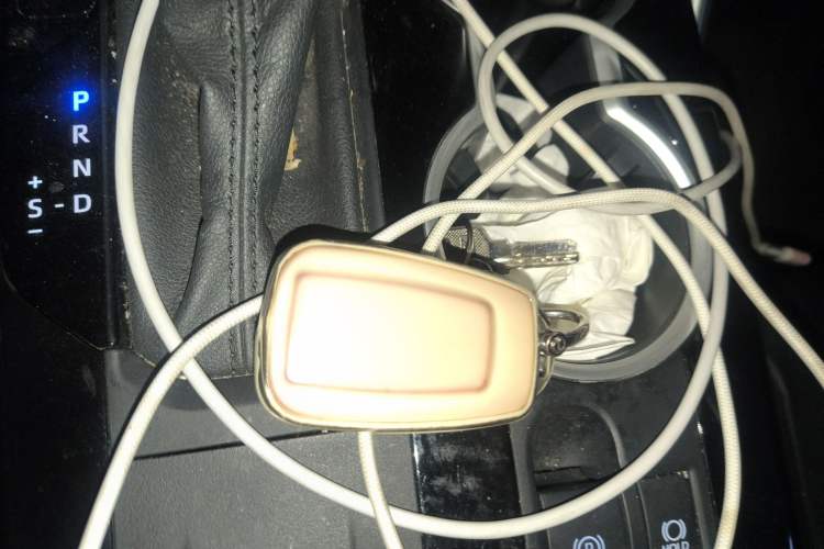 Used Toyota Highlander 2023 2.5L Smart Electric Hybrid Dual-Engine Four-Wheel Drive Prestige Version – 7 Seats
