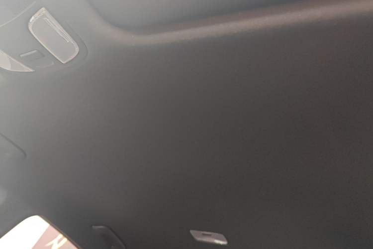 Used Hyundai ENCINO 2019 1.6T Iron Man Edition Headliner