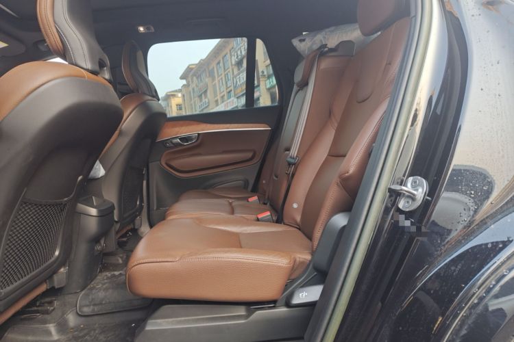 Used Volvo XC90 2022 B5 Smart Drive Luxury Edition 5 Seats