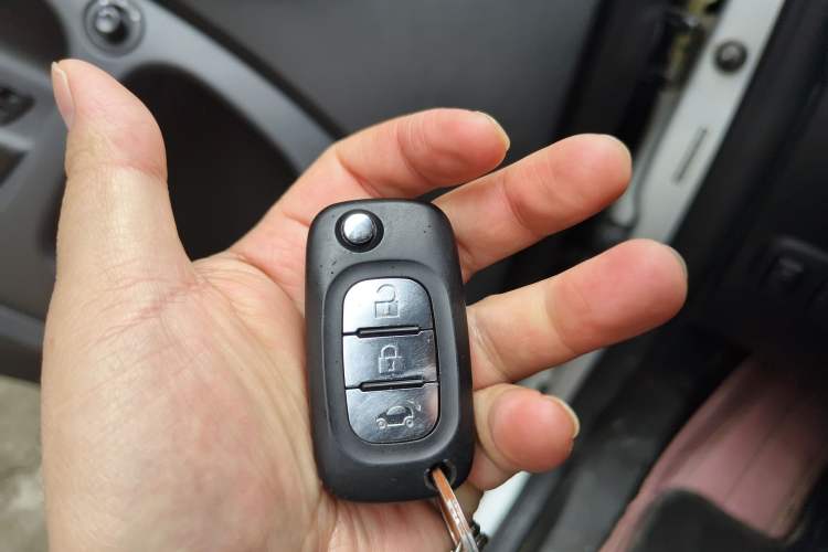 Used smart fortwo 2015 1.0L 52 kW hardtop Dynamic version