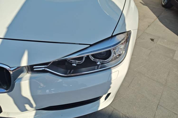 Used BMW 3 Series 2013 320i Sport Edition Left Front Headlight