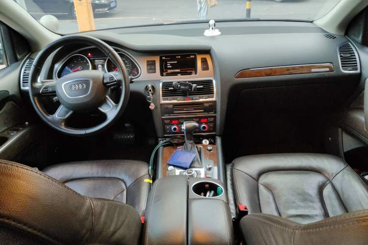 Used Audi Q7 2014 40 TFSI Sport Edition
