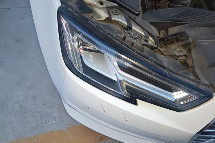 Used Audi A4L 2017 Plus 40 TFSI Fashion Model
