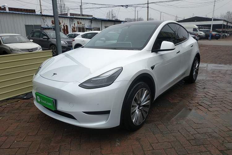 Used Tesla Model Y 2023 Rear-Wheel-Drive Version