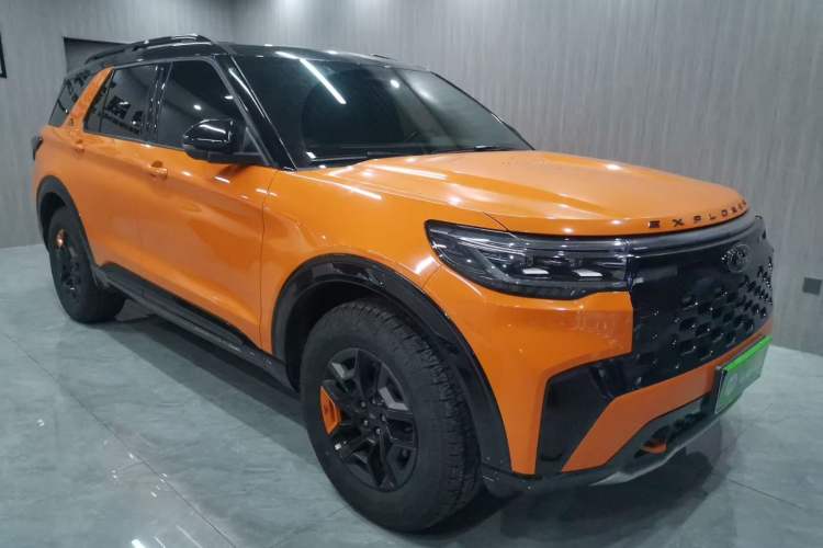 Used Ford Explorer 2024 2.3T EcoBoost Kunlun Peak Edition 7-Seater
