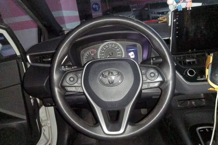 Used Toyota Levin 2021 185T CVT Luxury Edition
