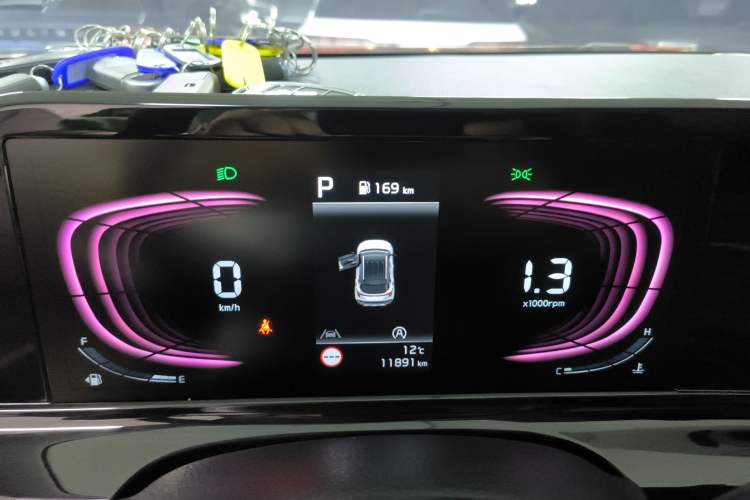 Used Kia Seltos 2023 1.5L CVT Luxury Edition Instrument Cluster