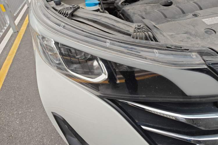 Used GAC Trumpchi M6 2019 270T DCT Luxury Edition (7-seater) China VI
