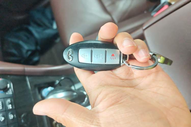 Used Infiniti QX50 2015 2.5L Enjoyment Edition