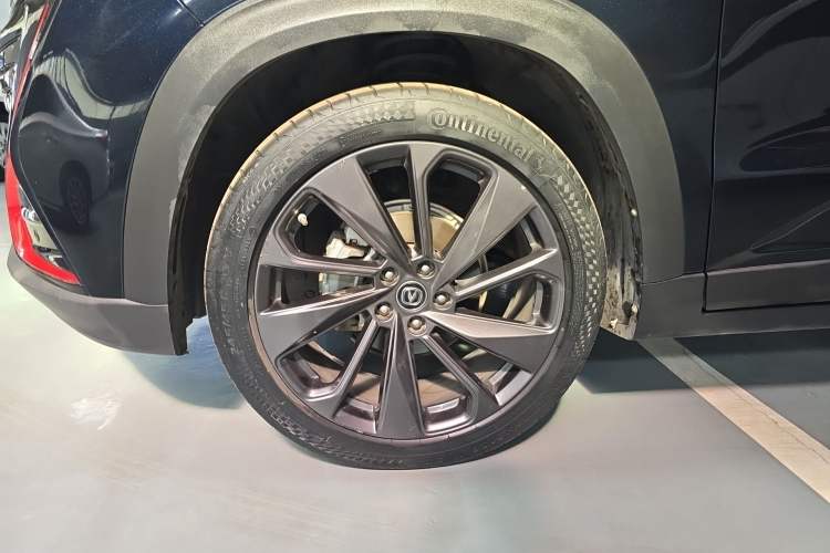 Used CHANGAN UNI-T 2020 1.5T Prestige Version