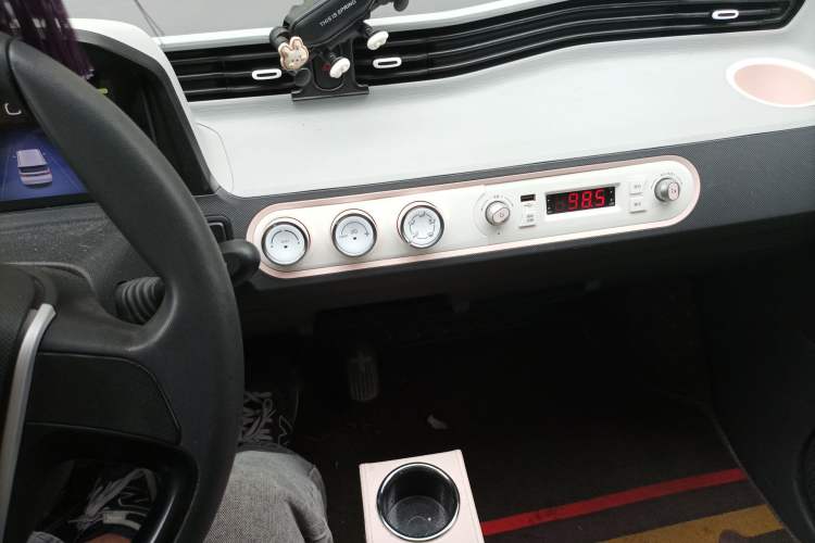 Used Wuling Hongguang MINIEV 2020 Enjoyment Model Lithium Iron Phosphate