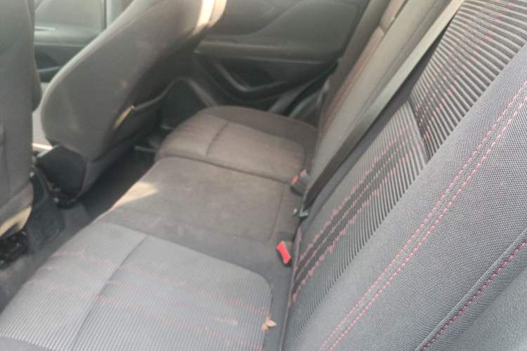 Used Buick Encore 2016 18T Automatic Two-Wheel Drive Urban Leading Edition