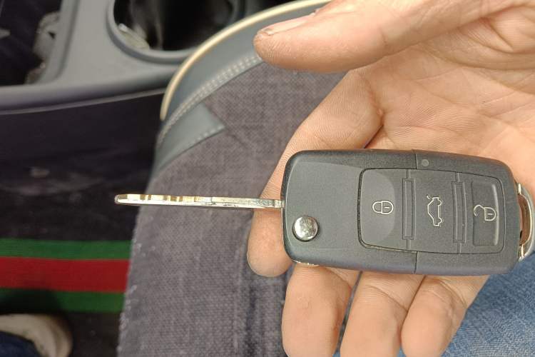 Used Suzuki Alto 2013 Revised Version 1.0L Manual Comfort Edition Vehicle Key