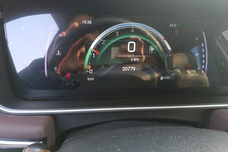 Used GAC Trumpchi M6 2023 PRO 270T DCT Luxury Edition Odometer Close Up