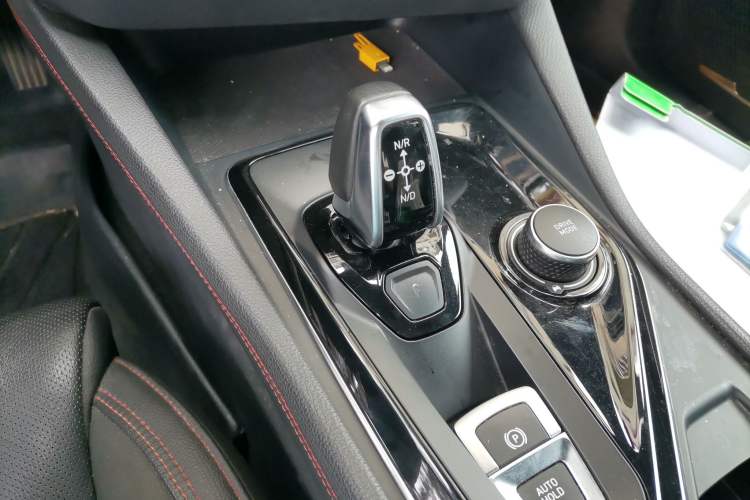 Used Lynk & Co 03 2019 1.5TD DCT JingPro Edition China VI Standard
