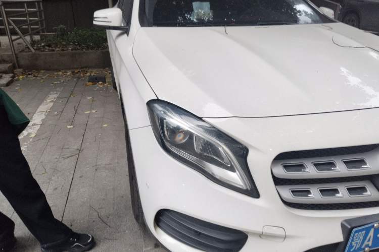 Used Mercedes-Benz GLA 2019 GLA 200 Fashion Model Right Front Headlight