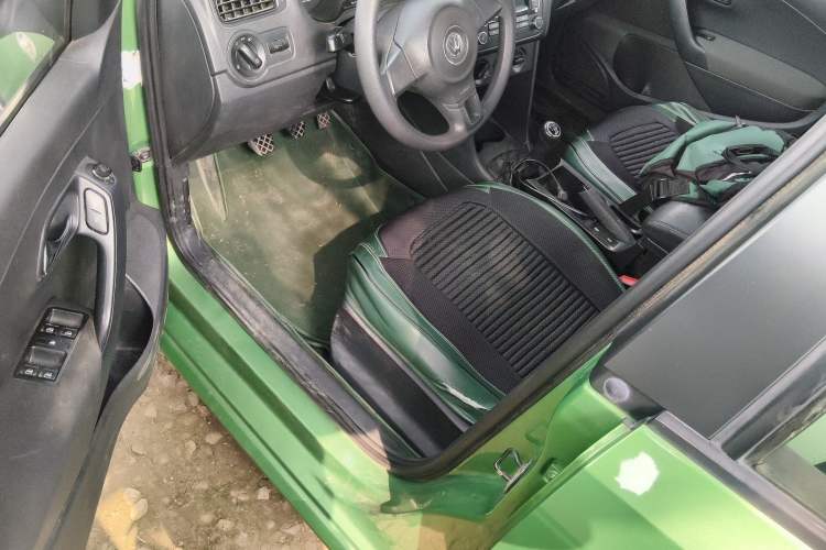 Used Volkswagen Polo 2013 1.4L Manual Fashion Edition Driver Seat