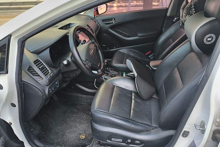 Used Kia K3 2016 1.6L Automatic GLS
