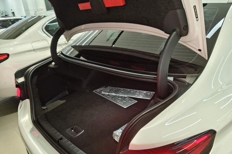 Used BMW 5 Series New Energy 2022 Second Facelift 535Le M Sport Package