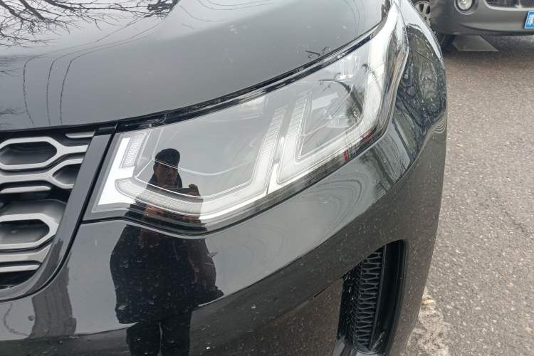 Used Land Rover Discovery Sport New Energy 2022 P300e Performance Tech Edition