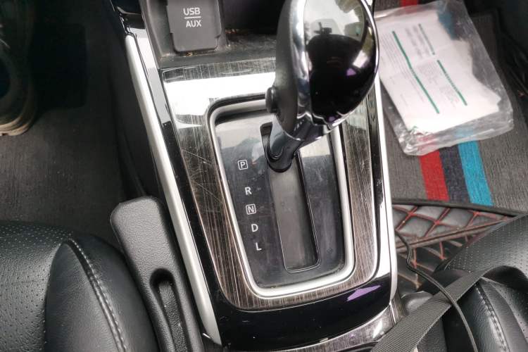 Used Nissan Sylphy 2016 1.6 XL CVT Luxury Edition Gear Lever