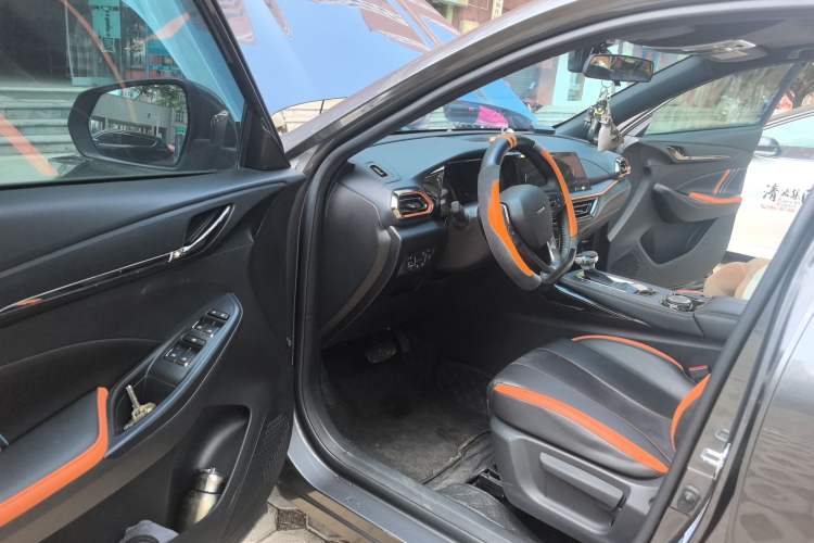 Used CHANGAN OSHAN X5 2022 Sport Edition 1.5T DCT Cyclone Assault